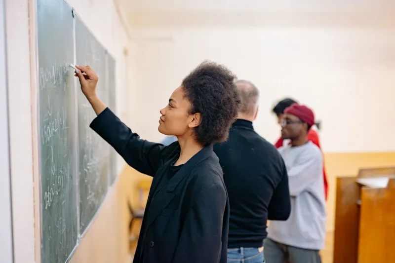 Competing With the Screen in Your Students' Pockets: How to Design a Classroom That Wins