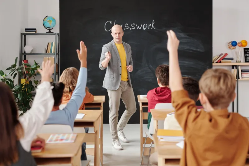 Presence Without Participation: Recognizing the Difference Between Students Who Are Watching and Students Who Are Learning